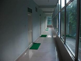 Staywell Hotel Dharamszala Kültér fotó